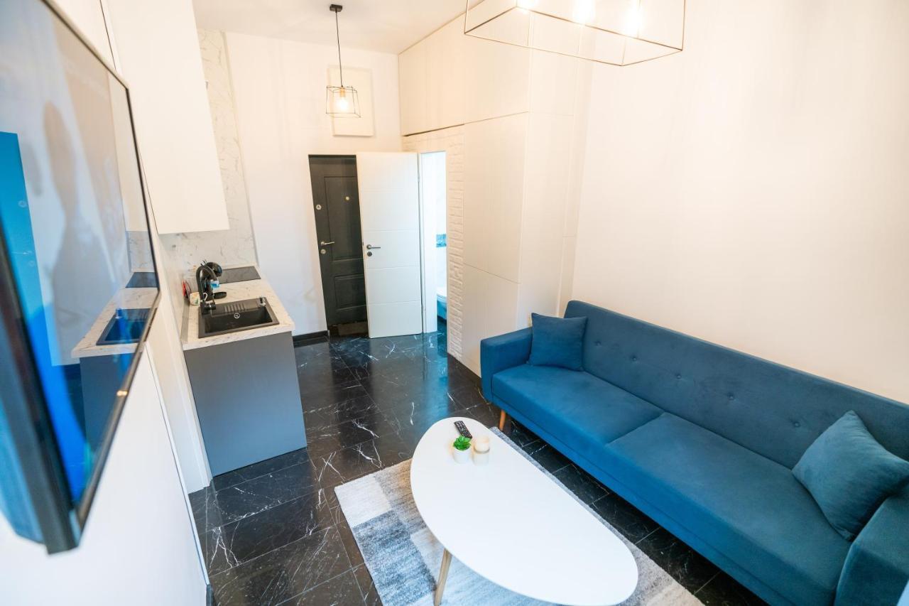 Guest Studio Apartment Brasov Bagian luar foto